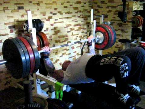 WZOREK bench press RAW - home training 200kg x 4 reps