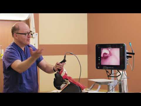 Video Laryngoscopy with a Mac-Style Blade Demonstrated by Dr. Rich Levitan, M.D.