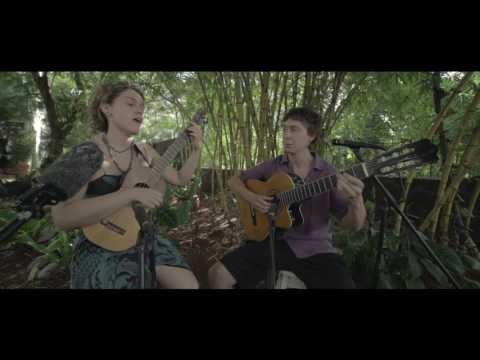 AGUAMADERA // El pregón de las flores // Barullo Ciclo 2017