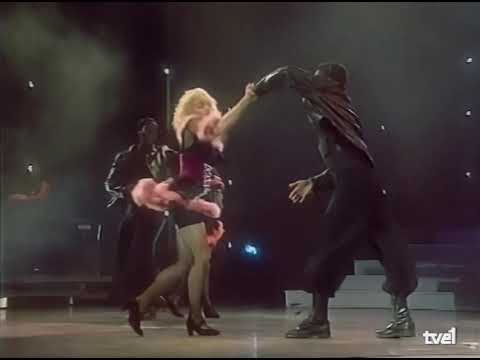 Madonna - Into the Groove (Live Blond Ambition Tour Barcelona) HD