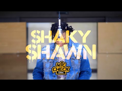Shaky Shawn  -  Lied | Mic Check Iowa Performance 🔊