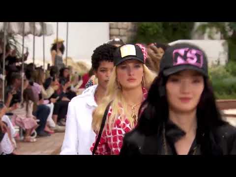 Chanel Cruise 2022-2023