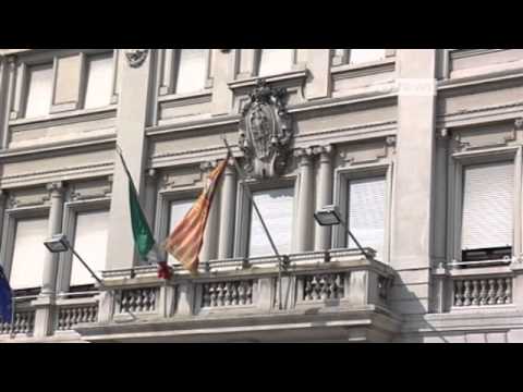 PORTE APERTE AL BURQA