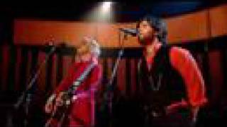 Dawn Kinnard &amp; Ed Harcourt - Clear the Way