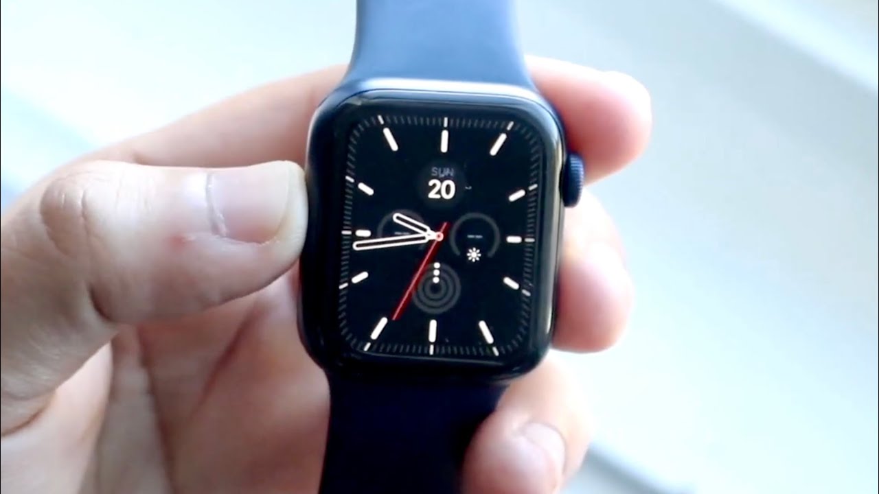 Apple Watch Series 6 In 2021! (Review)