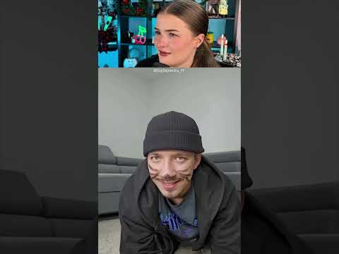 Video Thumbnail: Katze vs Gurke #shorts #lidiro #schule #memes