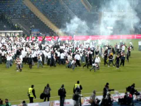 Lech-Legia PP 2011 karny Wawrzyniaka i radość
