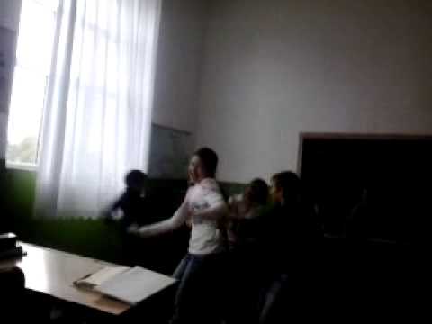 Nebunie din clasa a 4 volintiresti