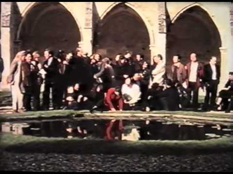 Le Vernissage de l'exposition Spirit of Art à l'abbaye de Royaumont (1996) by Courant - Groupe #206