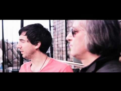 Tired Pony - Interview with Gary Lightbody and Peter Buck
