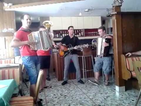 Trio Junge Power Fanclub Ausflug Siebenhüttenfest(NÖ)