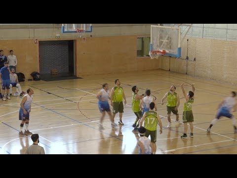 La UE Ripoll B s'imposa al derbi comarcal de bàsquet
