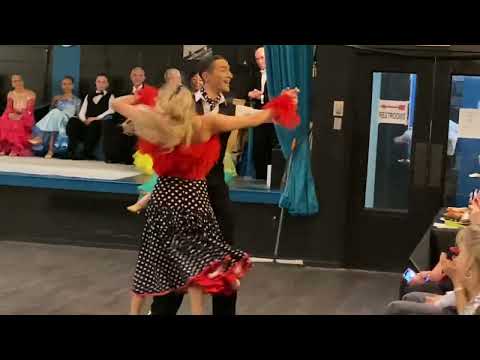 2022 Holiday Showcase | Quickstep | Nikita Druzhynin & Virginie Primeau | DQ Ballroom & Fitness