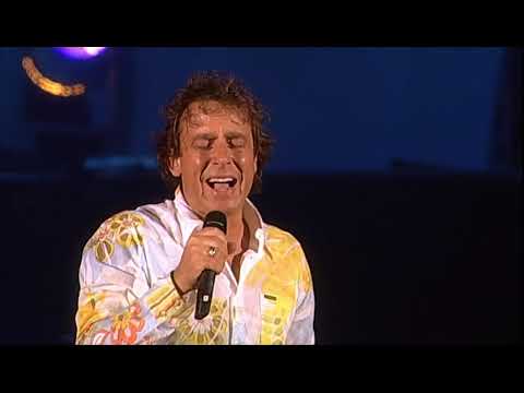 Marco Borsato - De Waarheid (Live in De Kuip 2002)