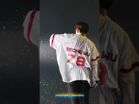 180804 WANNA ONE 'ONE: THE WORLD 2018' in BKK - GOLD