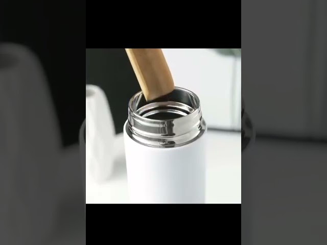 الكوب الذكي لحفظ المشروبات الباردة والساخنة