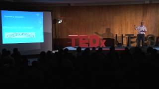 preview picture of video 'Derrotando la desigualdad: Benito Baranda at TEDxUTFSM'