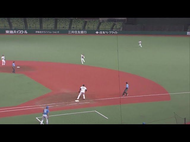 【ファーム】守備で存在感を発揮!! ライオンズ・金子功児のジャンピングスローが決まる!!  2024年7月2日 埼玉西武ライオンズ 対 北海道日本ハムファイターズ