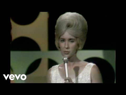 Tammy Wynette - I Don't Want To Play House (Live)