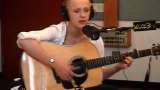 Laura Marling performing &quot;Rambling Man&quot; on KCRW