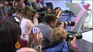 Freed Pussy Riot members still want Putin out