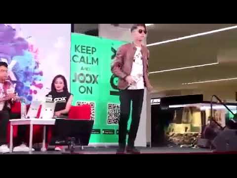 Here is full video of As'ad Motawh live at Permaisuri Imperial mall city,Miri