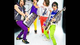 Cash Cash — Party In Your Bedroom