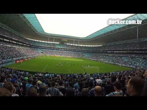 "Grêmio 2 x 1 Figueirense - Brasilierão 2016 - Gol do Grêmio (vídeo: Foresti)" Barra: Geral do Grêmio • Club: Grêmio