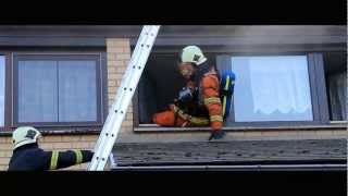 preview picture of video 'Brandweer Oostende - Woningbrand te bredene'