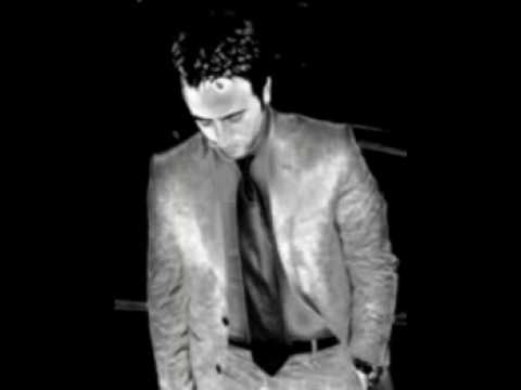 Turgay Ceylaner - Sende Ellerin Ol Bakalım [2BİN10]