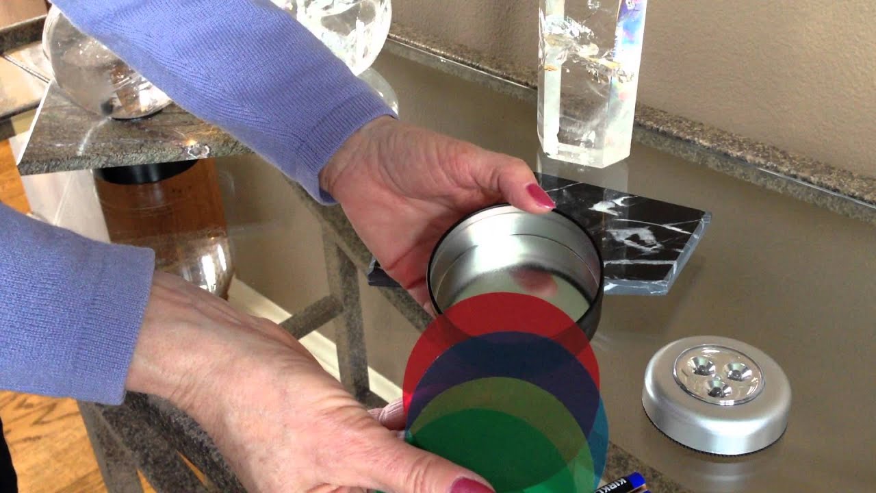 Signature Lighted Display Stands from www.GemQuarry.com