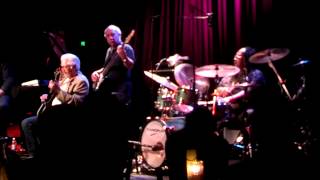 ALPHONSE MOUZON WITH ELEVENTH HOUSE IN SEATTLE SEPT  7, 2013  "THE FUNKY WALTZ" GUITAR SOLO