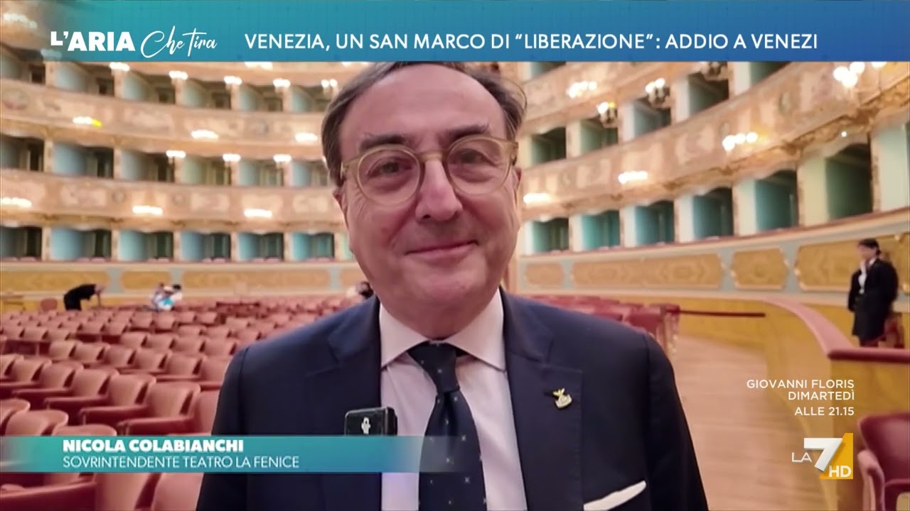Venezia, un San Marco di "liberazione": addio a Beatrice Venezi