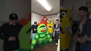 Singing "Party In My Tummy" w/ @YoGabbaGabbaWildBrain &amp; @AnthonyGargiula! 🍗✨ #sing #yogabbagabba