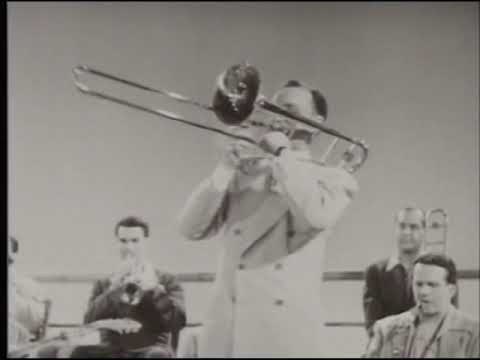 16mm 'soundie' film - "BARNYARD BOUNCE" US 1941