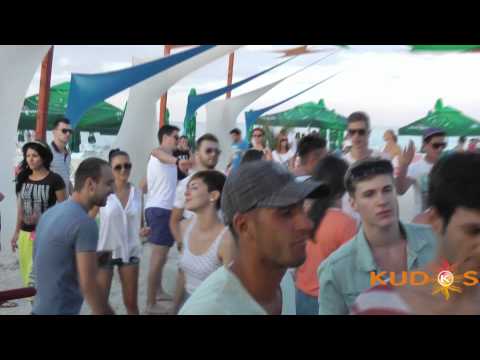 Rosario Internullo @ Kudos Beach Mamaia - 18 August 2012