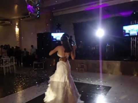 VALSA DE CASAMENTO - FORRÓ -  ELIZETE E RODRIGO. 08-09-2012