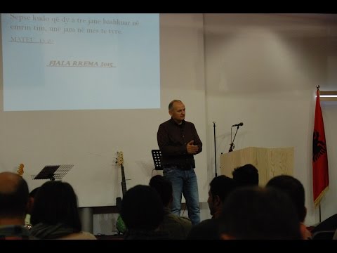 A dergon njerez ne ferr nje Zot kaq i dashur!