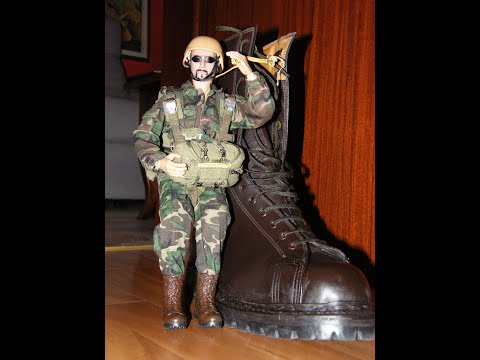 Paracadutista Militare scala 1:6, lancio F.V.