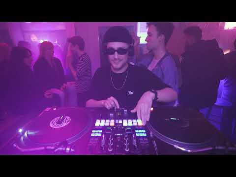 MOMENT CLUB 01/ Zamojski dj set x Przelot Poznan