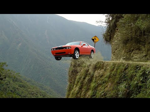 Trucks and Cars Falling Off Cliffs and Bridges ( 2022 )  Extremly  Dangerous Fails