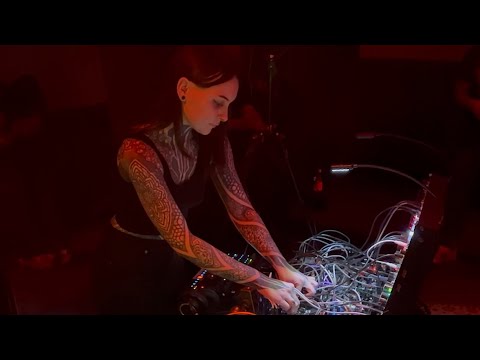 Krista Bourgeois - Hard Industrial Techno Modular Live Set