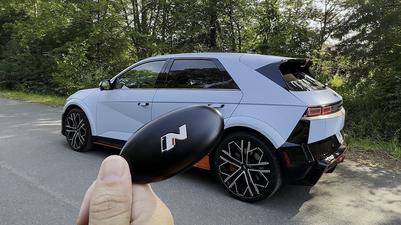 Keyfob Tricks in the Hyundai Ioniq 5 (and how to set them up)