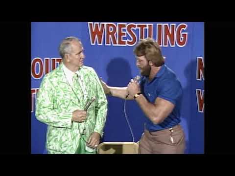 Paul Orndorff cuts a promo on Ted Dibiase & Bob Roop - 3/20/1982 - MSW