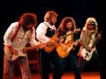 Lynyrd Skynyrd - Devil In The Bottle