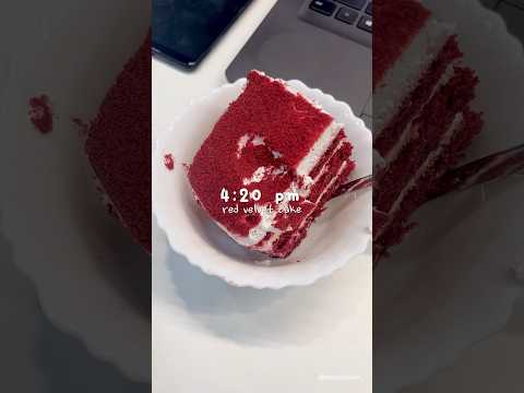 Hari ini, mari kita intip pilihan makananku yang menggugah selera! 👩🏻‍💻🍰 Siap-siap terinspirasi!