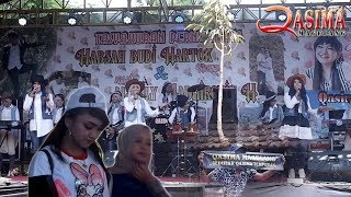 Download lagu QASIMA VLOG - TRIP TO JEPARA [Feat. JIHAN AUDI] | 13112018 mp3