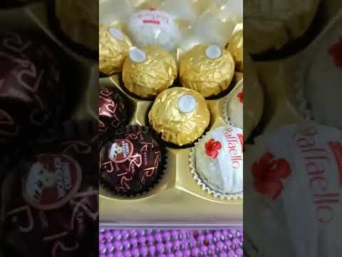 FERRERO COLLECTION | FERRERO RONDNOIR