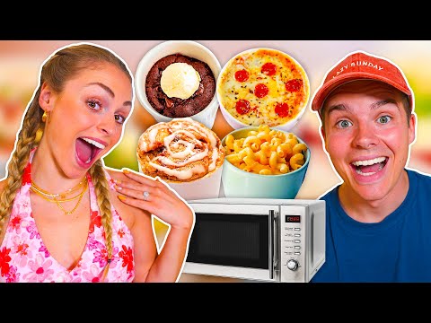 VI TESTER LÆKRE MIKROOVNS-OPSKRIFTER! (Prøv dem)