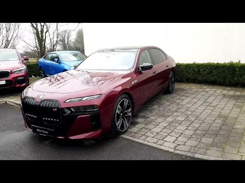 BMW 7 Series M760e XDrive 2024